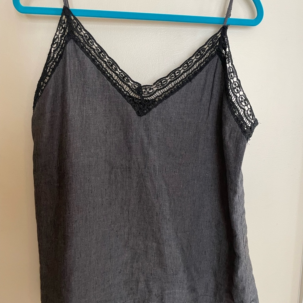 V cami